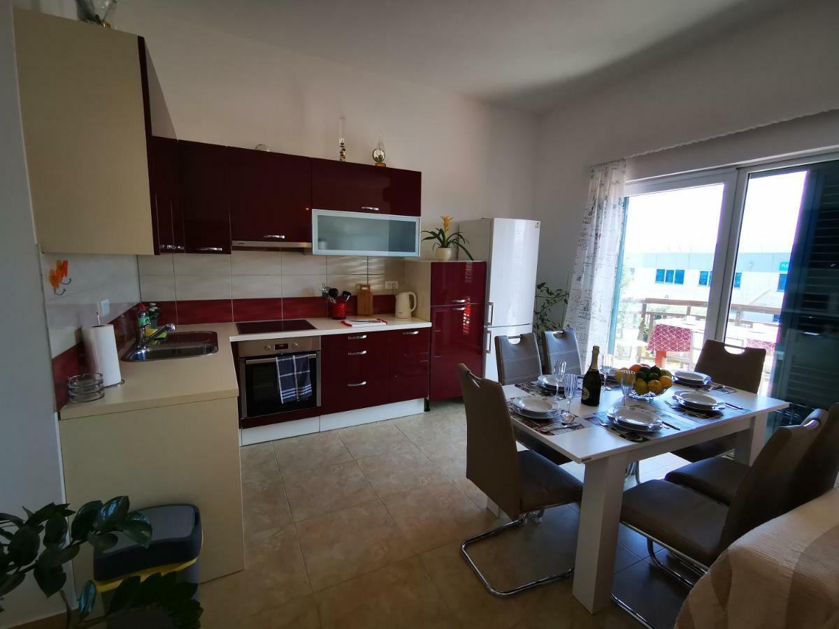 Apartment Cirko Kaštela Exteriör bild